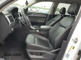2022 Volkswagen Atlas SE z VIN 1V2JR2CA0NC506006, wystawiony jako Copart lot #55696745 z przebiegiem 38 526 mil mil oraz Nie do naprawy • Non repairable. Historia ofert i sprzedaży dostępna na DreamBid. Obrazek 7.