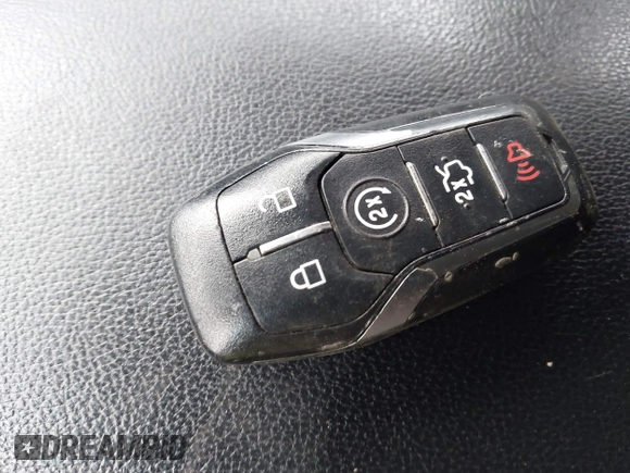 2017 Ford Explorer XLT z VIN 1FM5K7D84HGD53414, wystawiony jako IAAI lot #42083416 z przebiegiem 97 279 mil mil oraz . Historia ofert i sprzedaży dostępna na DreamBid. Obrazek 11.