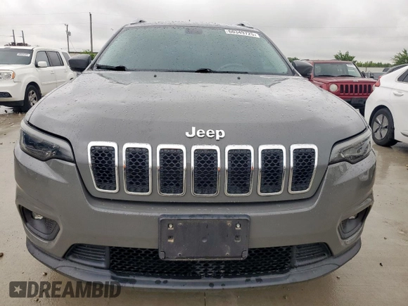 2019 Jeep Cherokee Latitude Plus with VIN 1C4PJLLB3KD357999, listed as a Copart auction lot 60349725 with 79,061 mi miles and Clean title. Bid and sale history available at DreamBid. Image 5.