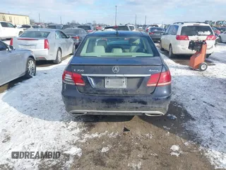 2014 Mercedes-Benz E 350 Luxury with VIN WDDHF8JB3EB029025, listed as a IAAI auction lot 41402573 with Not provided miles and . Bid and sale history available at DreamBid. Image 16.