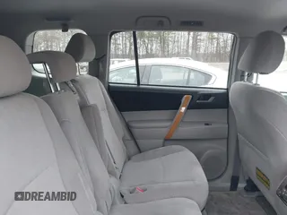 2008 Toyota Highlander Hybrid with VIN JTEEW41A182003472, listed as a IAAI auction lot 41786991 with 266,792 mi miles. Bid and sale history available at carsss.com. Image 8.