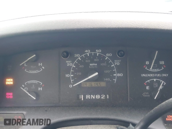 1992 Ford Bronco XL with VIN 1FMEU15N8NLA71453, listed as a IAAI auction lot 42169254 with 141,614 mi miles. Bid and sale history available at carsss.com. Image 7.