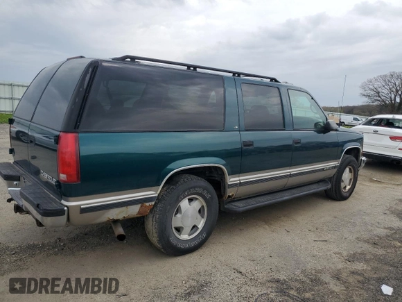 1998 Chevrolet Suburban with VIN 1GNFK16R3WJ359062, listed as a Copart auction lot 54632515 with 195,134 mi miles and Non Repairable. Bid and sale history available at DreamBid. Image 3.
