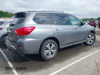 2020 Nissan Pathfinder SL z VIN 5N1DR2CM8LC612382, wystawiony jako IAAI lot #42116687 z przebiegiem 122 438 mil mil oraz . Historia ofert i sprzedaży dostępna na DreamBid. Obrazek 4.