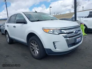 2014 Ford Edge SE with VIN 2FMDK3GC1EBA85980, listed as a IAAI auction lot 41901515 with 116,874 mi miles. Bid and sale history available at carsss.com. Image 1.