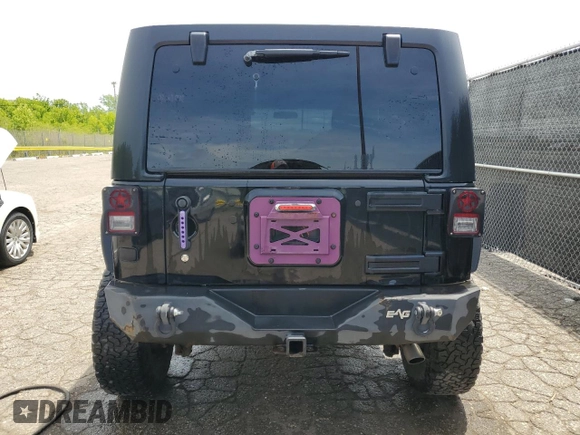 2012 Jeep Wrangler Unlimited Sahara with VIN 1C4BJWEG4CL120370, listed as a Copart auction lot 58744135 with 166,455 mi miles and Clean title. Bid and sale history available at DreamBid. Image 6.