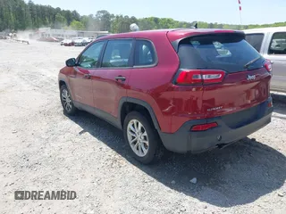2016 Jeep Cherokee Sport with VIN 1C4PJLAB4GW190101, listed as a IAAI auction lot 42063277 with 61,868 mi miles. Bid and sale history available at carsss.com. Image 3.