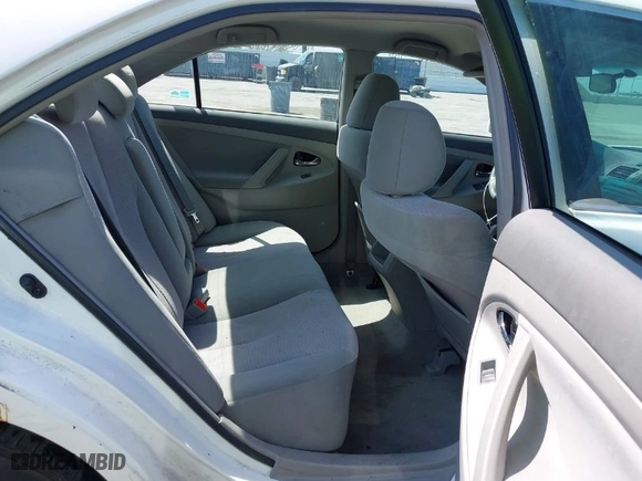 2011 Toyota Camry LE with VIN 4T4BF3EK5BR151500, listed as a IAAI auction lot 42083392 with 92,887 mi miles. Bid and sale history available at carsss.com. Image 8.