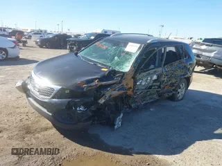 2013 Kia Sorento LX with VIN 5XYKT4A2XDG371836, listed as a IAAI auction lot 41691256 with 1 mi miles. Bid and sale history available at carsss.com. Image 13.
