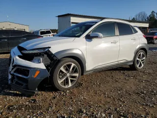 2021 Hyundai Kona Limited with VIN KM8K33A58MU715825, listed as a Copart auction lot 42233265 with 102,224 mi miles and Salvage Title. Bid and sale history available at carsss.com. Image 1.