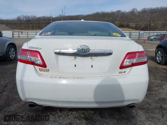 2011 Toyota Camry LE with VIN 4T1BK3EK0BU614245, listed as a IAAI auction lot 41850175 with 267,618 mi miles. Bid and sale history available at carsss.com. Image 16.