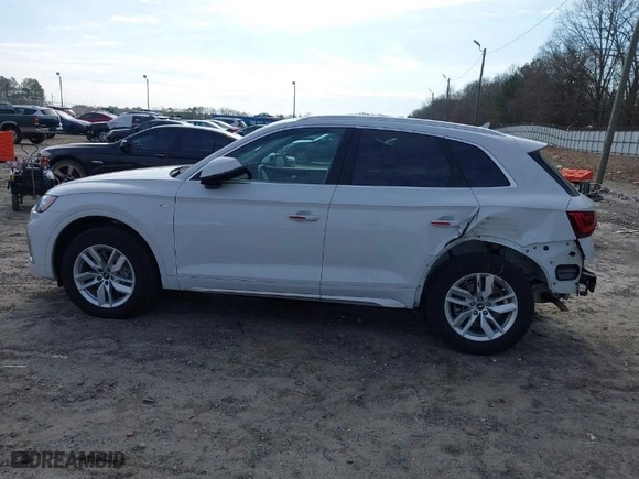 2022 Audi Q5 S line Premium with VIN WA1GAAFYXN2047461, listed as a IAAI auction lot 41542651 with 28,820 mi miles. Bid and sale history available at carsss.com. Image 6.