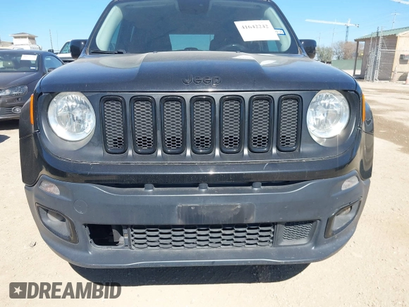 2016 Jeep Renegade Latitude with VIN ZACCJBBT1GPD65532, listed as a IAAI auction lot 41642242 with 124,608 mi miles. Bid and sale history available at carsss.com. Image 6.