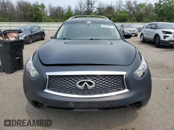 2017 Infiniti QX70 z VIN JN8CS1MW0HM412181, wystawiony jako Copart lot #60594815 z przebiegiem 127 971 mil mil oraz Szkoda całkowita • Salvage title. Historia ofert i sprzedaży dostępna na DreamBid. Obrazek 5.