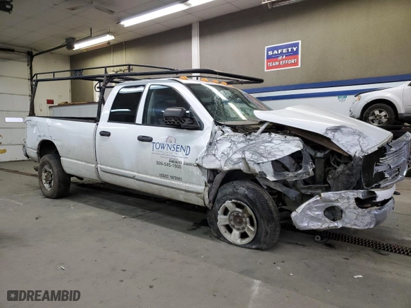 2004 Dodge Ram 3500 SLT with VIN 3D7LU38C74G201628, listed as a Copart auction lot 84041044 with 183,132 mi miles and Salvage Title. Bid and sale history available at carsss.com. Image 4.