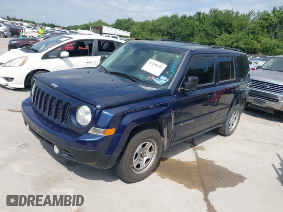 2014 Jeep Patriot Sport with VIN 1C4NJPBA3ED689999, listed as a IAAI auction lot 42498800 with 204,560 mi miles and . Bid and sale history available at DreamBid. Image 2.