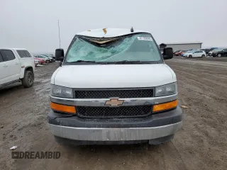 2017 Chevrolet Express Passenger LT z VIN 1GAZGPFF7H1225215, wystawiony jako Copart lot #47135935 z przebiegiem 161 084 mil mil oraz Szkoda całkowita • Salvage title. Historia ofert i sprzedaży dostępna na DreamBid. Obrazek 5.
