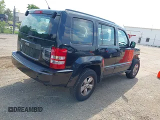 2012 Jeep Liberty Sport z VIN 1C4PJMAK1CW163938, wystawiony jako IAAI lot #42680723 z przebiegiem 138 238 mil mil oraz . Historia ofert i sprzedaży dostępna na DreamBid. Obrazek 4.