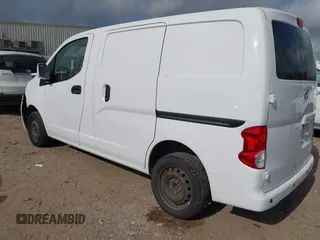 2020 Nissan NV200 SV z VIN 3N6CM0KN9LK703701, wystawiony jako IAAI lot #42401438 z przebiegiem 76 186 mil mil oraz . Historia ofert i sprzedaży dostępna na DreamBid. Obrazek 3.