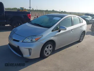 2010 Toyota Prius II with VIN JTDKN3DU2A0183041, listed as a IAAI auction lot 42023373 with 204,235 mi miles. Bid and sale history available at carsss.com. Image 2.