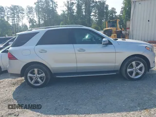 2018 Mercedes-Benz GLE 350 with VIN 4JGDA5JB4JB129369, listed as a IAAI auction lot 42388012 with 94,926 mi miles and . Bid and sale history available at DreamBid. Image 13.