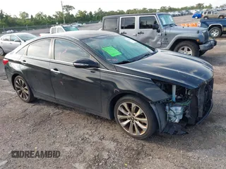 2013 Hyundai Sonata Limited z VIN 5NPEC4AC0DH522973, wystawiony jako IAAI lot #42413618 z przebiegiem 184 710 mil mil oraz . Historia ofert i sprzedaży dostępna na DreamBid. Obrazek 1.