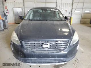 2015 Volvo XC60 T5 Drive-E Premier with VIN YV426MDB6F2588183, listed as a Copart auction lot 53553635 with 131,986 mi miles and Clean Title. Bid and sale history available at carsss.com. Image 5.
