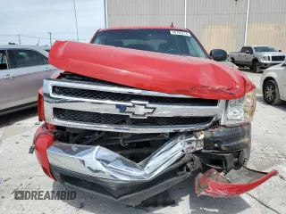 2007 Chevrolet Silverado 1500 LT w/1LT with VIN 3GCEK13C47G512801, listed as a Copart auction lot 69797214 with 179,981 mi miles and Non Repairable. Bid and sale history available at carsss.com. Image 5.