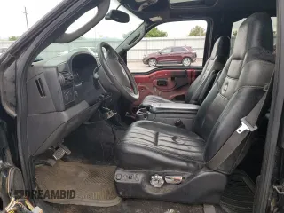 2005 Ford F-350 XL with VIN 1FTWW31P85EC15156, listed as a Copart auction lot 62601695 with 205,824 mi miles and Clean title. Bid and sale history available at DreamBid. Image 7.