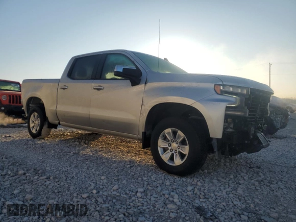 2021 Chevrolet Silverado 1500 LT with VIN 3GCUYDETXMG390420, listed as a Copart auction lot 42578225 with 30,745 mi miles and Non Repairable. Bid and sale history available at carsss.com. Image 4.