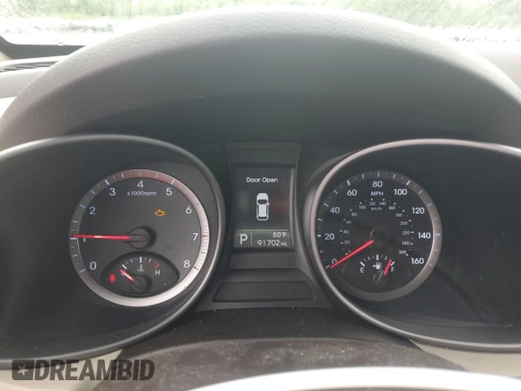 2016 Hyundai Santa Fe z VIN 5XYZTDLB6GG338557, wystawiony jako Copart lot #57899185 z przebiegiem 91 702 mil mil oraz Czysty tytuł • Clean title. Historia ofert i sprzedaży dostępna na DreamBid. Obrazek 9.