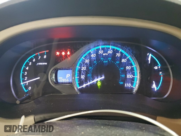 2013 Toyota Sienna XLE AAS with VIN 5TDYK3DC3DS392512, listed as a Copart auction lot 52815845 with 128,561 mi miles and Salvage Title. Bid and sale history available at carsss.com. Image 9.