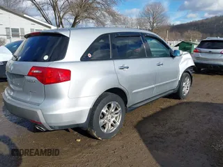 2007 Acura MDX with VIN 2HNYD28287H500383, listed as a IAAI auction lot 41443014 with 97,936 mi miles. Bid and sale history available at carsss.com. Image 4.