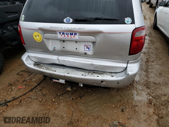2005 Dodge Caravan SXT with VIN 2D4GP44L55R362380, listed as a Copart auction lot 67055344 with 190,608 mi miles and Non Repairable. Bid and sale history available at DreamBid. Image 9.