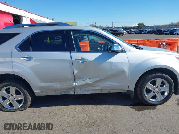 2015 Chevrolet Equinox LTZ with VIN 2GNFLDE32F6274691, listed as a IAAI auction lot 41693023 with 43,110 mi miles. Bid and sale history available at carsss.com. Image 6.