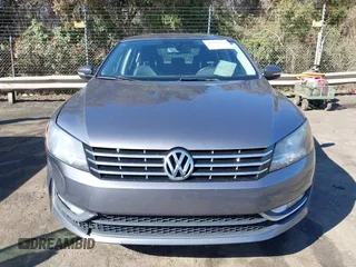 2014 Volkswagen Passat TDI SEL Premium with VIN 1VWCN7A30EC065191, listed as a IAAI auction lot 41860810 with 275,430 mi miles. Bid and sale history available at carsss.com. Image 12.