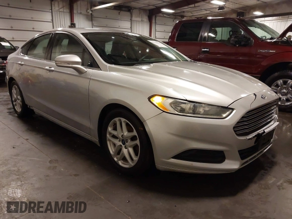 2015 Ford Fusion SE with VIN 3FA6P0H76FR173527, listed as a IAAI auction lot 41710698 with 263,272 mi miles. Bid and sale history available at carsss.com. Image 1.