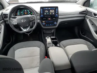 2020 Hyundai Ioniq Electric SE with VIN KMHC75LJ4LU072984, listed as a Copart auction lot 43054635 with 33,534 mi miles and Salvage Title. Bid and sale history available at carsss.com. Image 8.