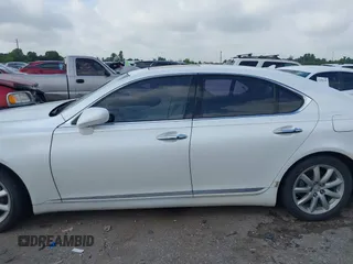 2008 Lexus LS 460 с VIN JTHBL46F485079740, выставлен на аукционе IAAI как лот 42476825 с пробегом Не указан миль и . История ставок и продаж доступна на DreamBid. Изображение 14.