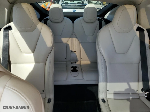 2018 Tesla Model X 75D with VIN 5YJXCBE22JF111938, listed as a Copart auction lot 47000303 with 63,430 mi miles. Bid and sale history available at carsss.com. Image 10.