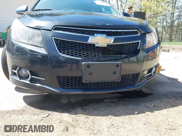 2011 Chevrolet Cruze LTZ with VIN 1G1PH5S93B7233129, listed as a IAAI auction lot 42061950 with 204,583 mi miles and . Bid and sale history available at DreamBid. Image 20.