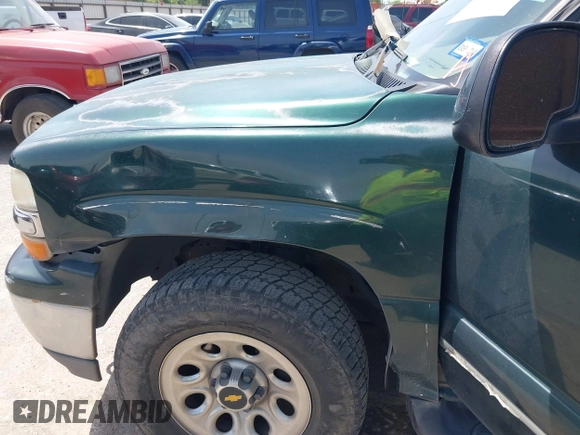 2002 Chevrolet Suburban LT with VIN 1GNEC16Z52J330522, listed as a IAAI auction lot 42251636 with 292,936 mi miles and . Bid and sale history available at DreamBid. Image 6.