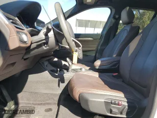 2020 BMW X1 xDrive28i with VIN WBXJG9C08L5R39360, listed as a Copart auction lot 48463685 with 28,855 mi miles and Salvage Title. Bid and sale history available at carsss.com. Image 7.
