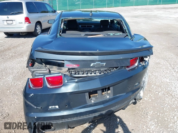 2013 Chevrolet Camaro LS с VIN 2G1FA1E35D9156989, выставлен на аукционе IAAI как лот 41999082 с пробегом 168 616 миль миль и . История ставок и продаж доступна на DreamBid. Изображение 21.