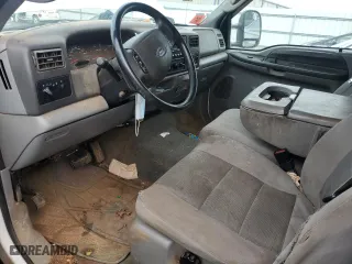 2004 Ford Super Duty F-250 XL with VIN 1FTNX21P04ED89661, listed as a Copart auction lot 45214445 with 314,538 mi miles and Salvage Title. Bid and sale history available at carsss.com. Image 8.