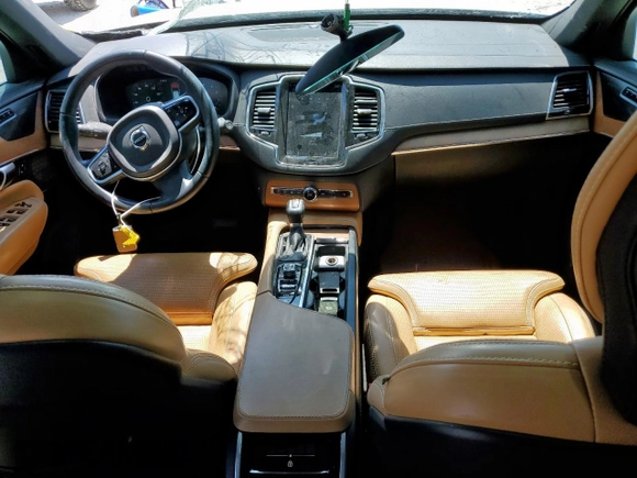 2019 Volvo XC90 Inscription z VIN YV4A22PL6K1457321, wystawiony jako Copart lot #58233225 z przebiegiem 77 356 mil mil oraz Szkoda całkowita • Salvage title. Historia ofert i sprzedaży dostępna na DreamBid. Obrazek 8.