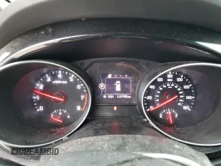 2015 Kia Sedona SX with VIN KNDMC5C18F6046756, listed as a Copart auction lot 83038714 with 115,791 mi miles and Clean Title. Bid and sale history available at carsss.com. Image 9.