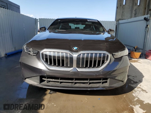 2024 BMW 5 Series 530i with VIN WBA43FJ06RCR00825, listed as a Copart auction lot 43926095 with 0 mi miles and Clean Title. Bid and sale history available at carsss.com. Image 5.