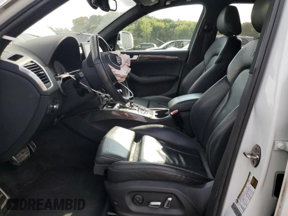 2014 Audi SQ5 Premium Plus with VIN WA1CGAFP3EA015123, listed as a Copart auction lot 69677294 with 59,328 mi miles and Salvage Title. Bid and sale history available at carsss.com. Image 7.