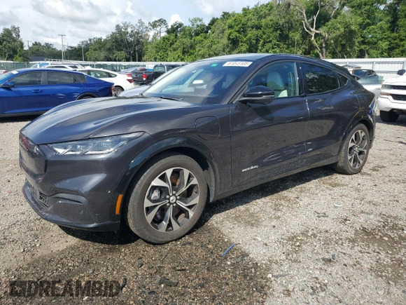 2022 Ford Mustang Mach-E Premium with VIN 3FMTK3SU1NMA57087, listed as a Copart auction lot 61045105 with 31,319 mi miles and Salvage title. Bid and sale history available at DreamBid. Image 1.
